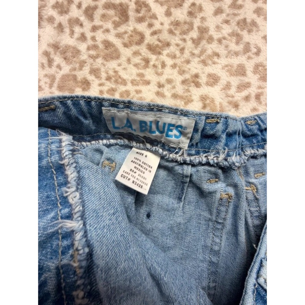 Vintage L.A. Blues High-Waisted Denim Shorts - Picture 3 of 8